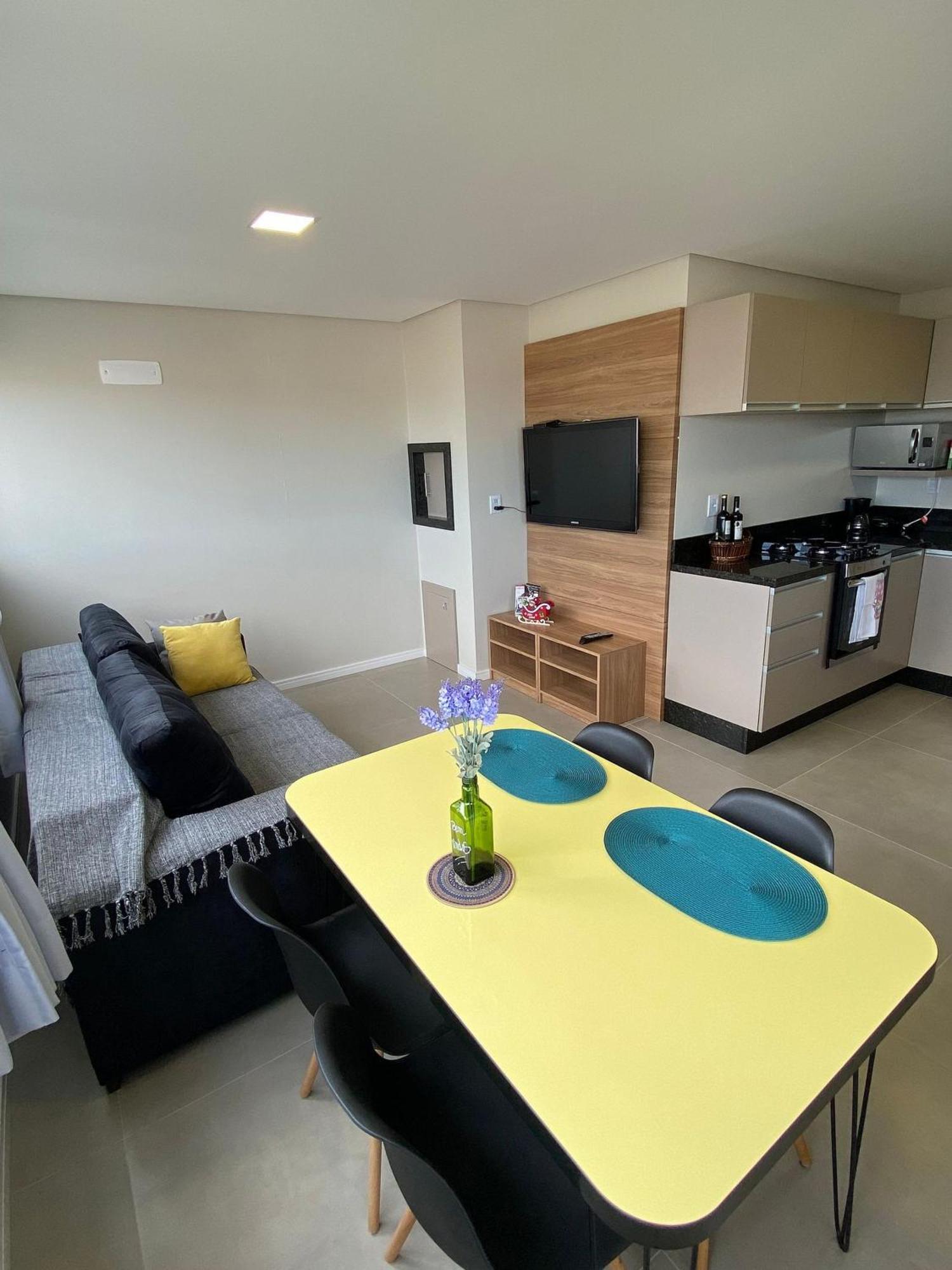 Dallas Apartamentos Na Via Gastronomica-Estacionamento-Amplos E Equipados-Wifi Bento Gonçalves エクステリア 写真