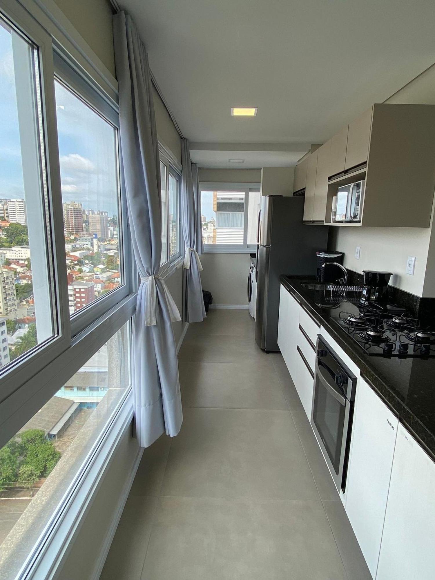Dallas Apartamentos Na Via Gastronomica-Estacionamento-Amplos E Equipados-Wifi Bento Gonçalves エクステリア 写真