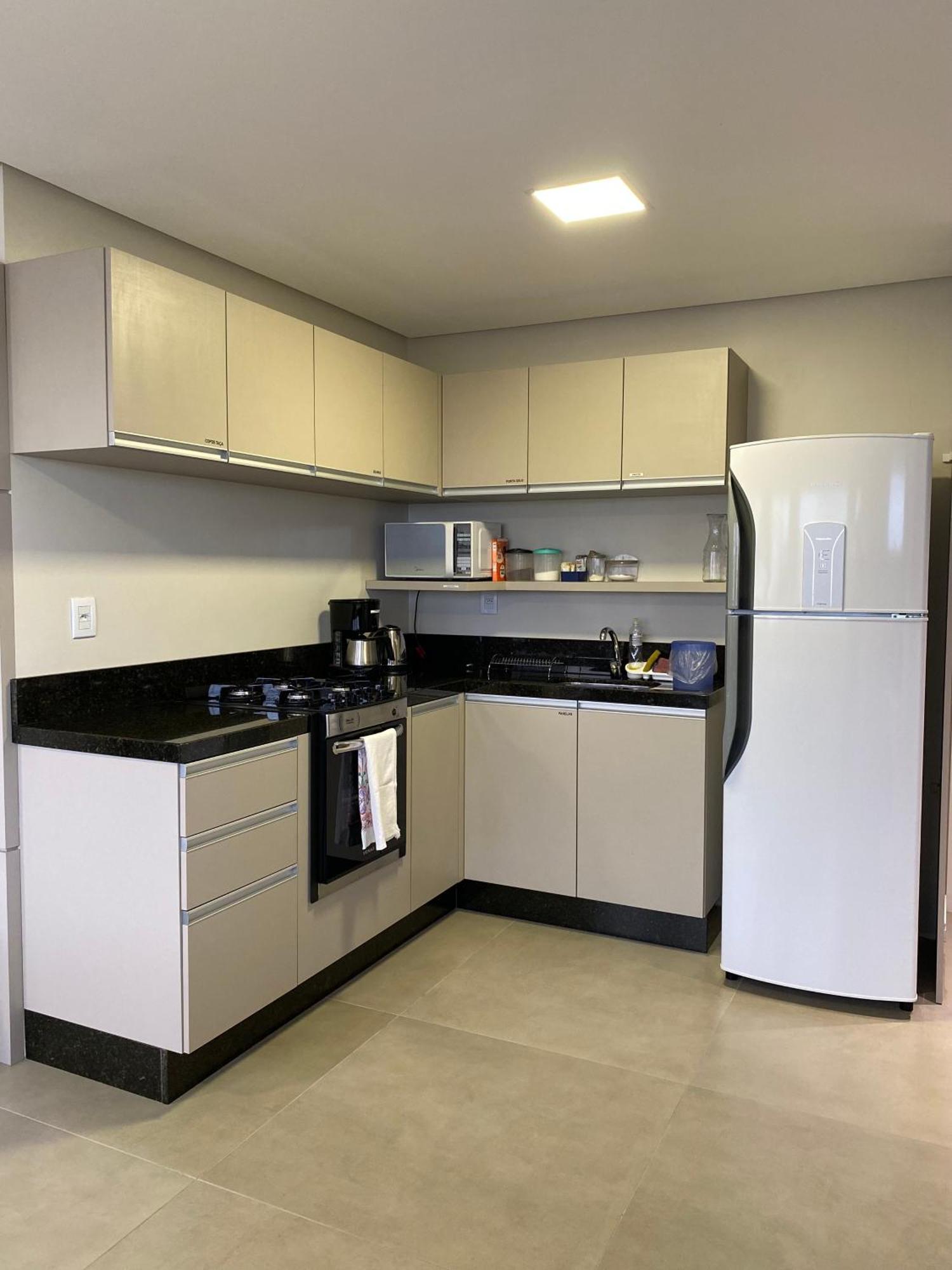 Dallas Apartamentos Na Via Gastronomica-Estacionamento-Amplos E Equipados-Wifi Bento Gonçalves エクステリア 写真